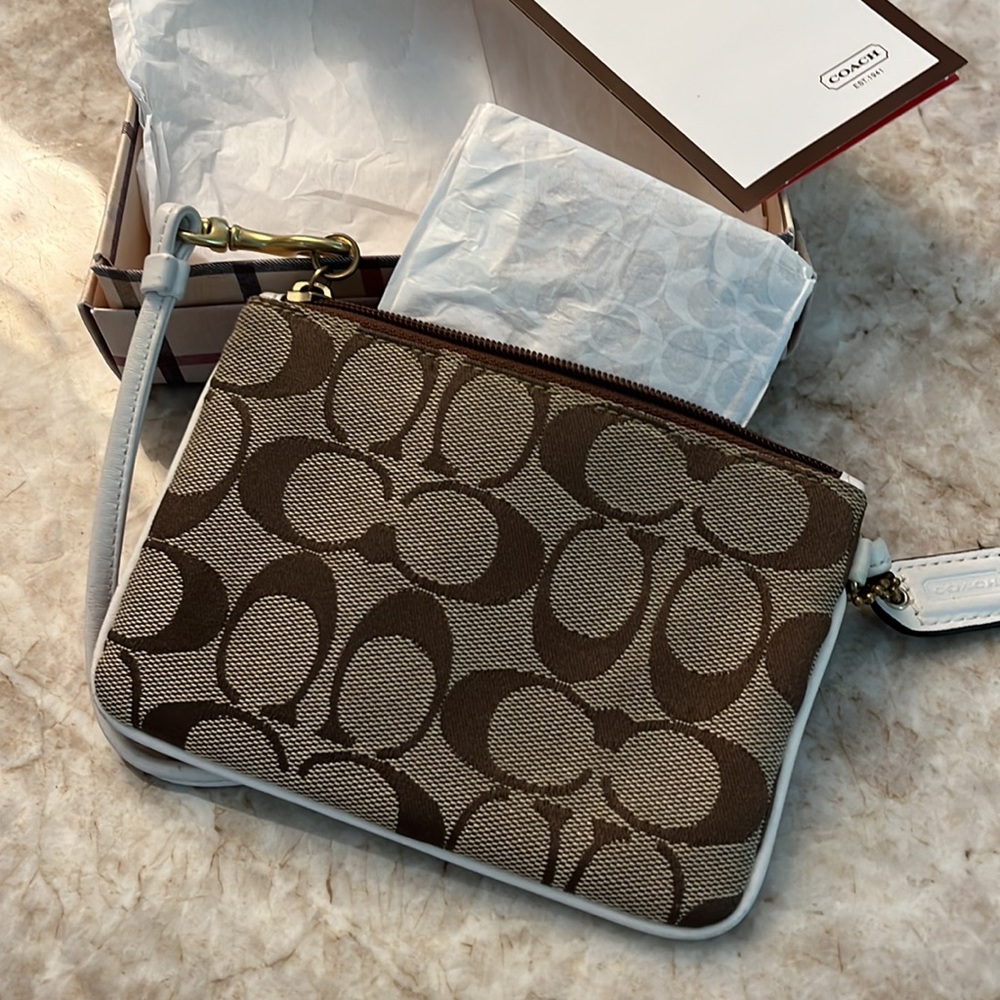 Coach Authentic Signature Canvas Wristlet Pouch E… - image 3